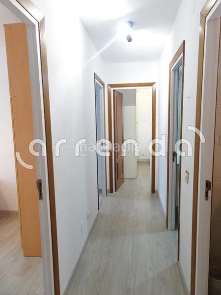 Foto ce0b37e6-44a3-46f0-b729-d8dd2d2197a9. Location appartement avec chauffage dans Los Castros Santander