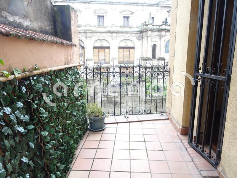 Foto 4a34f3ab-35ee-46c8-ba2b-850c257b5f1e. Location appartement avec chauffage dans Centro - Ayuntamiento Santander