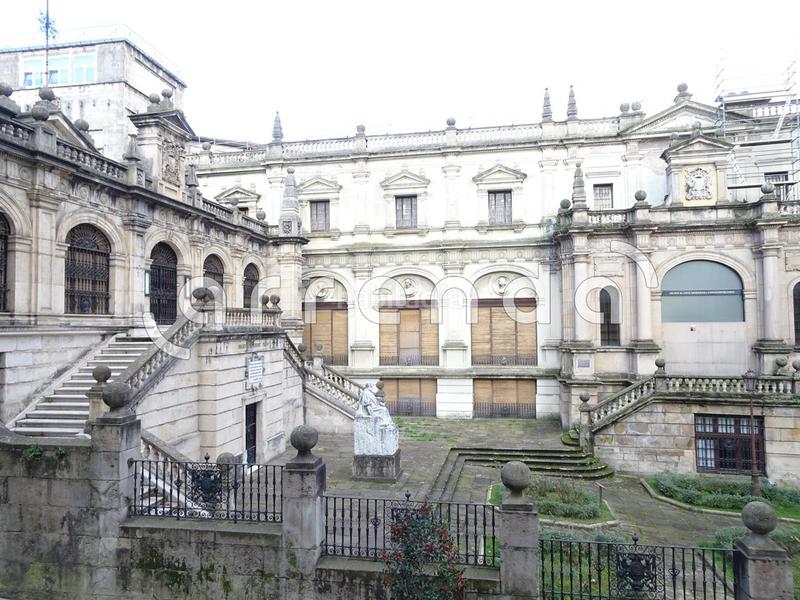 Foto c18f51a3-e72f-4a34-8fa2-1169913e9f0d. Location appartement avec chauffage dans Centro - Ayuntamiento Santander