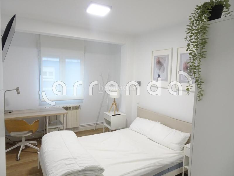 Foto 6f6d88ad-935a-4c49-a09d-3ba0a1b347cd. Alquiler piso en Los Castros Santander