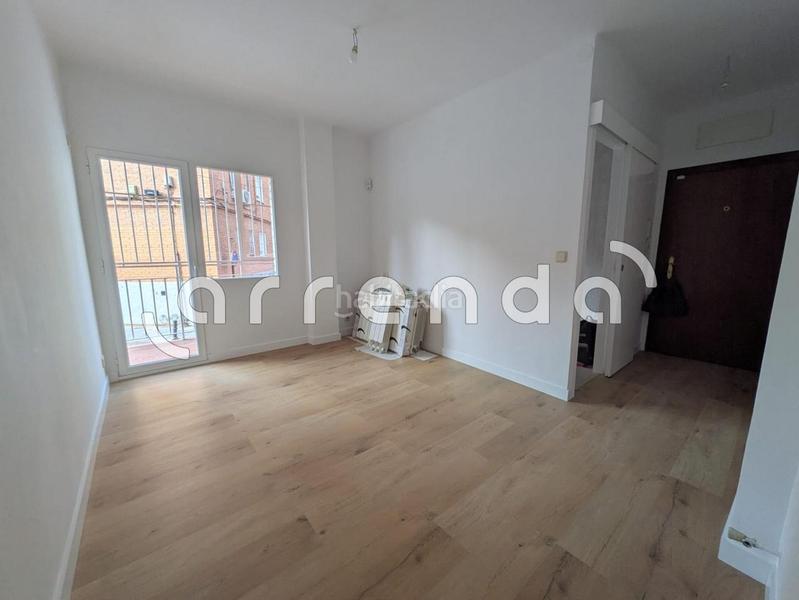 Foto 9e9ea896-f7af-46e9-930f-d68e53e98fc6. Piso en Zona Centro Joven Alcorcón