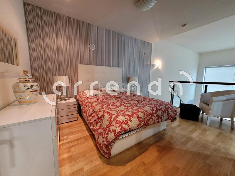 Foto 82f45f54-87b0-4e22-abf4-a8890ad7ccdd. Lloguer dúplex amb aparcament a Polígono Industrial Sur San Sebastián de los Reyes