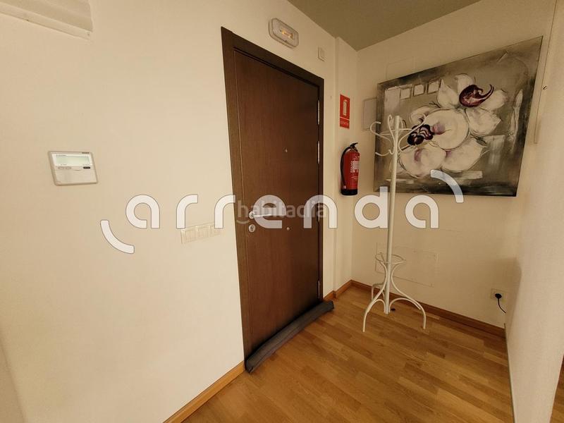 Foto 9a6ada1e-c132-4519-8b57-e963b021fa06. Lloguer dúplex amb aparcament a Polígono Industrial Sur San Sebastián de los Reyes