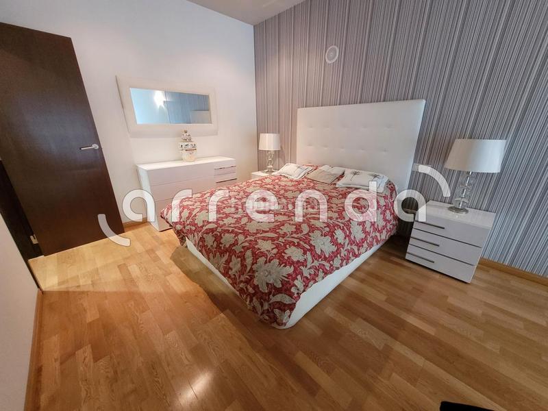 Foto 210125e4-c8e9-4aca-a2ed-6af7a4b70582. Location duplex avec parking dans Polígono Industrial Sur San Sebastián de los Reyes