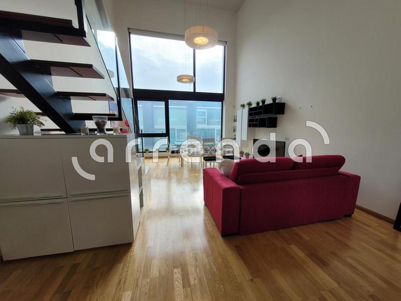 Foto 925a7eea-9d46-497e-a73c-258384237711. Location duplex avec parking dans Polígono Industrial Sur San Sebastián de los Reyes