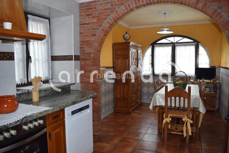 Foto 1414dad5-c5c4-43ed-aeed-aedb4378c38d. Casa a Cudón Miengo