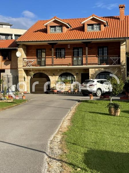 Foto 4efc679f-f05d-4236-8d4d-9f1ca0702c01. Haus in Cudón Miengo