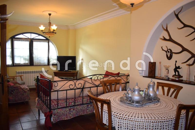 Foto 73ce3d5f-a13c-4323-9c18-089c7f161bcc. Maison dans Cudón Miengo