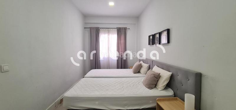 Foto ee0d4dec-08ed-458e-8998-d93c00af9205. Alquiler piso en Acacias Madrid