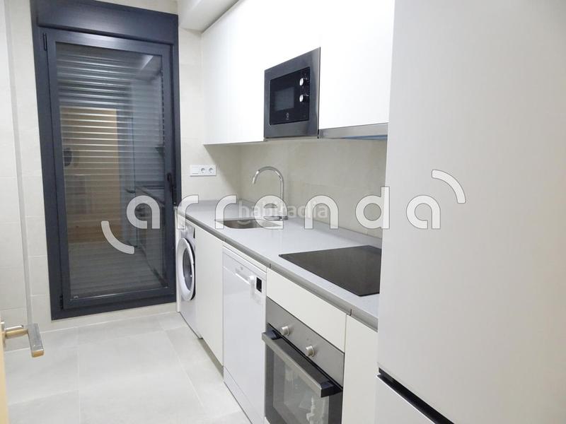 Foto 6cd823a7-48cc-415e-954d-c3d633ff59b9. Location appartement avec piscine dans Astillero (El)