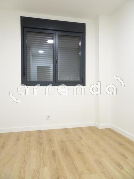 Foto 8b6465f6-2f4a-459f-92f2-d8f5e30f9f16. Location appartement avec piscine dans Astillero (El)