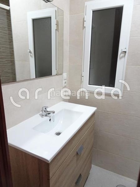 Foto 651919fc-57f1-45ff-8a2e-13f43feeb92b. Location appartement avec chauffage dans Los Castros Santander