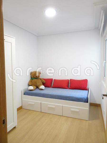 Foto 09fa6390-960a-4f7f-95b8-b9e9aaff63a5. Location appartement avec chauffage dans Cuatro Caminos Santander