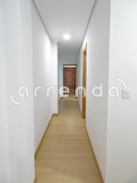 Foto eefd44e6-744b-4d3b-8bd1-5dc90e22e566. Location appartement avec chauffage dans Cuatro Caminos Santander