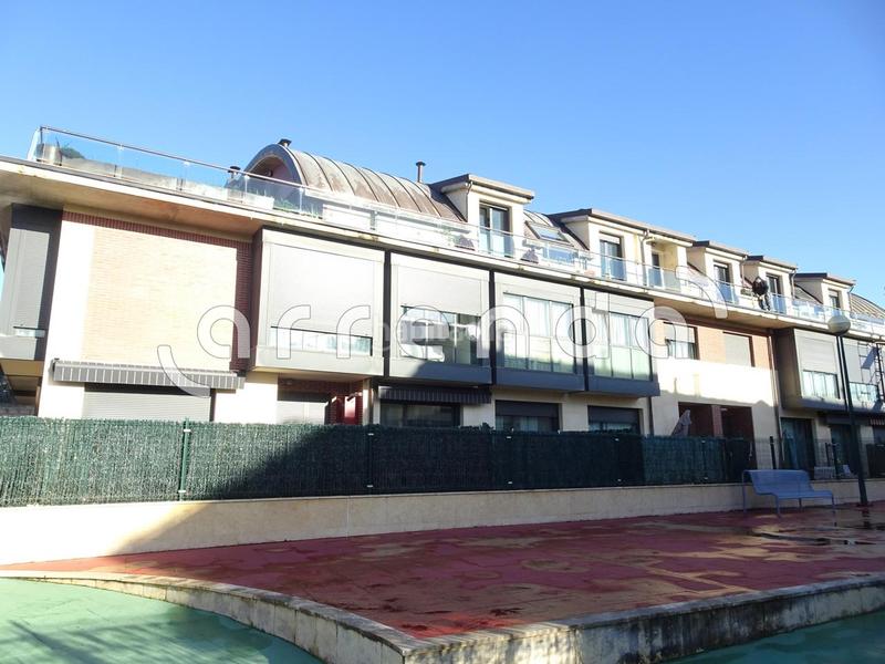 Foto c8e6fa95-8f91-48ae-92d3-42033907e2c2. Location attique avec chauffage dans Soto de la Marina Santa Cruz de Bezana