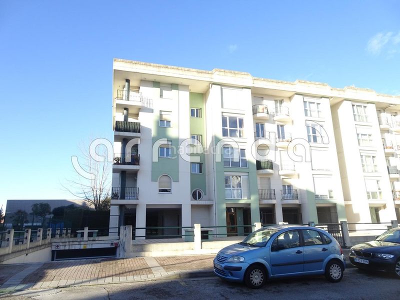 Foto dd2fef75-7eaf-4256-8ea4-f35572c8b463. Lloguer aparcament cotxe a Alisal - San Román Santander