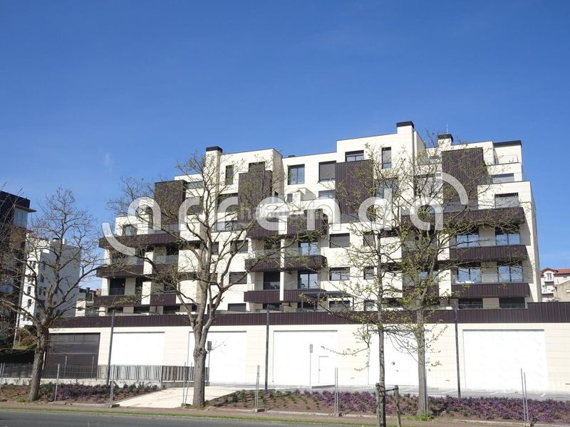 Foto ca42168c-5929-4d9d-930a-5eb131fde970. Rent flat with heating in Monte Santander