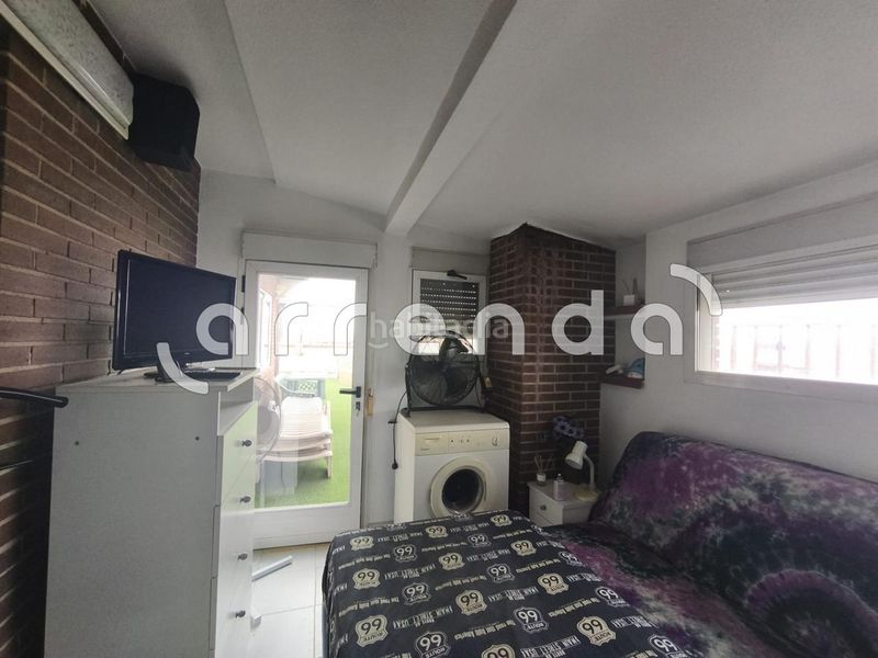 Foto b42fc019-a2a5-4b1d-9569-991ab06a8a95. Penthouse in Legazpi Madrid