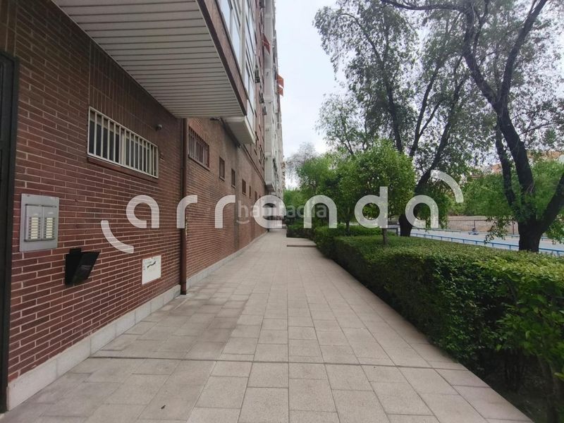 Foto dea2ac5d-14dd-4b8c-861f-f366391a9b09. Penthouse in Legazpi Madrid