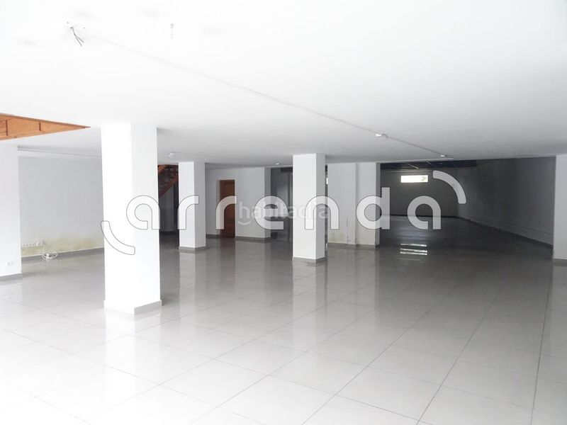 Foto 3a1e2a72-a221-4430-b6b9-8dc8b22d6f24. Lloguer local comercial a Reocín