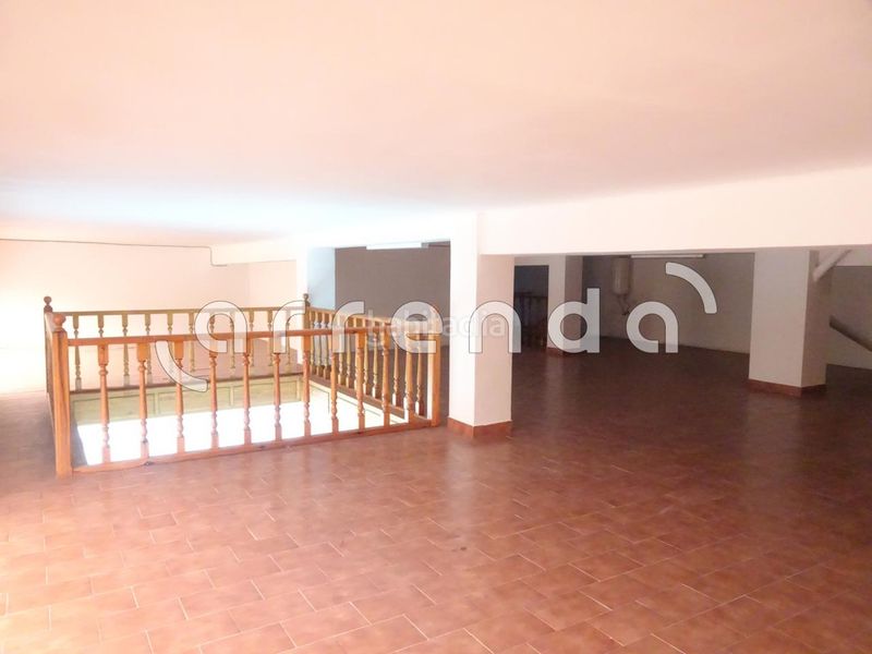 Foto f89a9a6e-39a5-491b-8ce1-c5244dab2ed7. Lloguer local comercial a Reocín