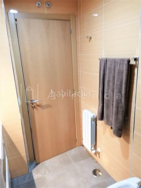 Foto ec308a93-09e6-4dea-b9f0-e9efa39e9ee7. Pis amb aparcament a El Puerto Coslada