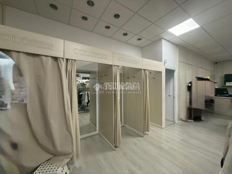 Foto 641a4f1c-720c-47bd-8688-02045d8edefe. Local comercial a Fuentebella-San Fermín-El Leguario Parla