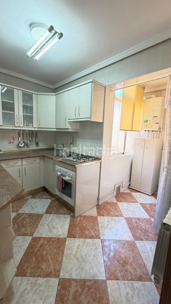 Foto 2b4a8afc-7a15-47d7-965c-e78b61ddbaa0. Pis amb calefacció a Parque Inlasa Parla