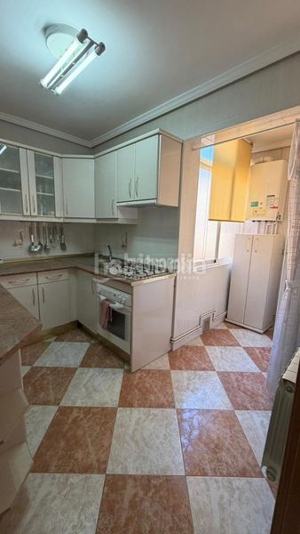 Foto e669ab07-e542-4667-b8ae-87448603a0d2. Pis amb calefacció a Parque Inlasa Parla