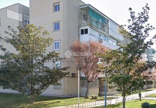 Appartamento in Fuentebella-San Fermín-El Leguario. Piso en venta en parla