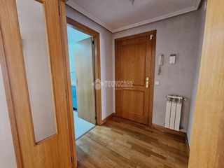 Etagenwohnung in El Nido-Fuentes. Piso en venta en parla