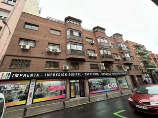 Lloguer Apartament  Calle de las margaritas 3. Alquilo apartamento 1 dorm c/ margaritas, 3