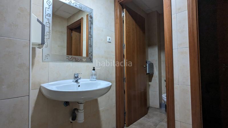 Foto fdbea053-0198-4452-bec5-9748915bda28. Locale commerciale in Llevant Reus