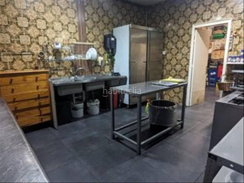 Foto 56819e6f-fcaa-4b6c-bc0e-3a545b8ebaaa. Business premise with heating in Llevant Reus
