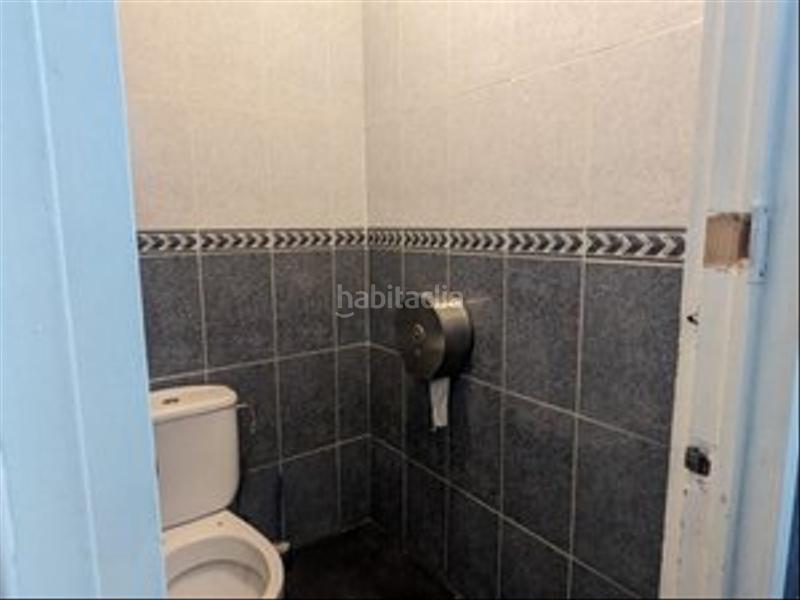 Foto 71b1395e-6873-4dd3-be6a-7b8eb9916e6c. Business premise with heating in Llevant Reus