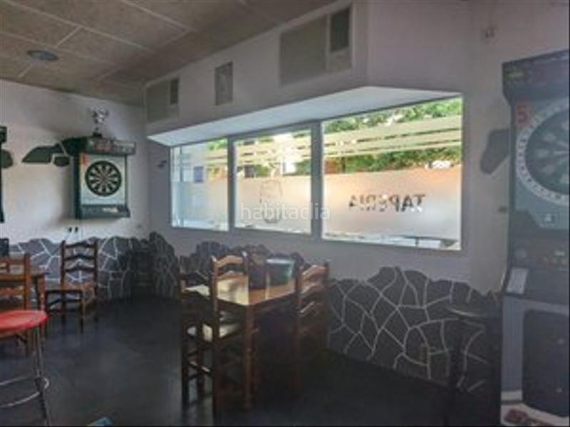 Foto 80b229d3-20ab-42e8-8eed-aeb384f9bb38. Business premise with heating in Llevant Reus