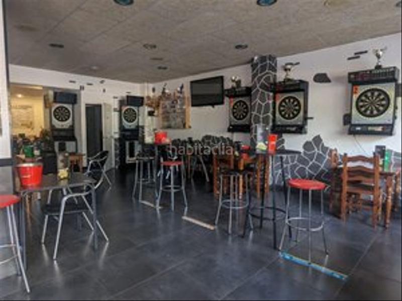 Foto b5eb6ab3-3bd4-4bfb-a088-d647f760417f. Business premise with heating in Llevant Reus