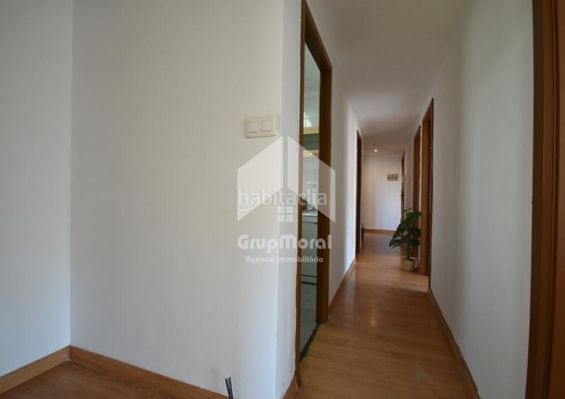 Foto 35487afb-31e4-4521-810f-46ebaf57c891. Piso  en venta carrer general moragues 101 en Reus