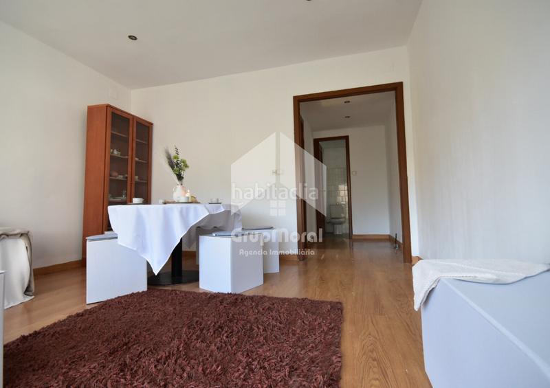 Foto 6f54b257-fb64-4b1d-91f6-b10088e91c99. Piso  en venta carrer general moragues 101 en Reus