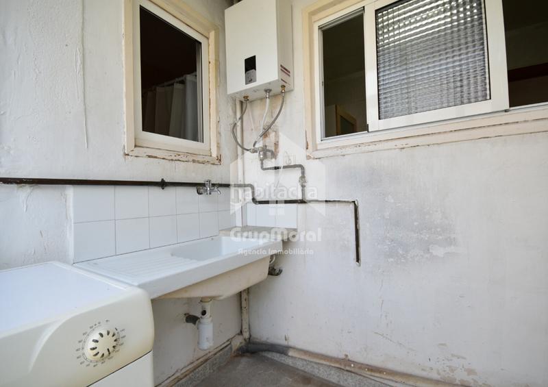 Foto fac8624b-691e-43b7-abcb-a7476d2a2481. Piso  en venta carrer general moragues 101 en Reus