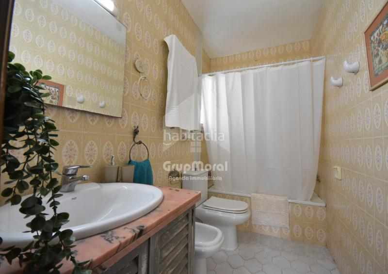 Foto fd508c2b-f4ef-46c0-8de8-2ae76444cd1b. Piso  en venta carrer general moragues 101 en Reus