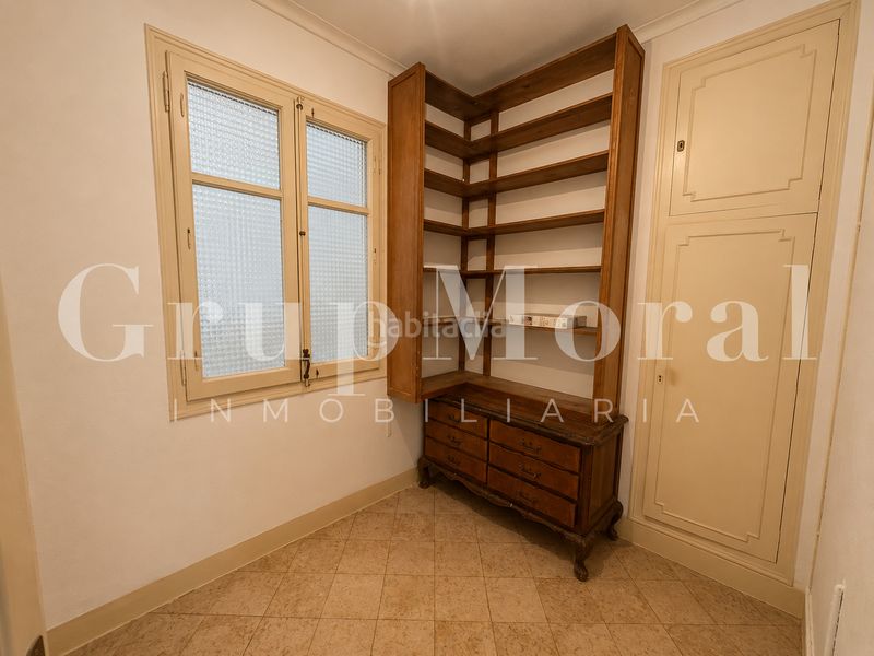 Foto aa8a437f-2682-4f99-8ad2-833b909caae8. Pis amb xemeneia calefacció a Centre Reus