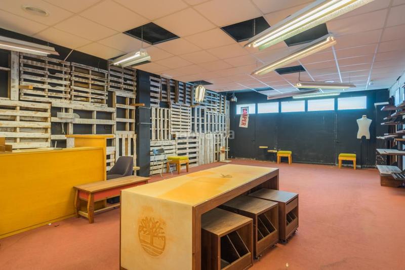 Foto f00dbedc-ad36-4426-80e0-878dbdd2be45. Locale commerciale in Centre Palafrugell