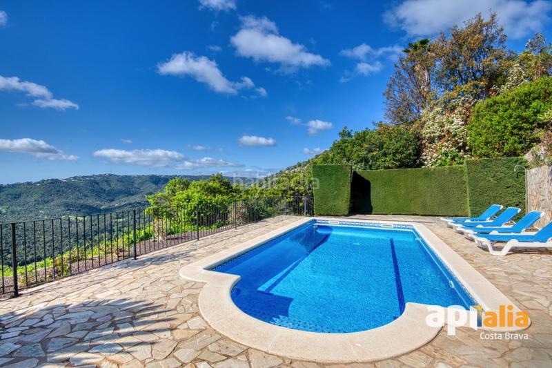 Foto 1008a6b6-9ec8-47ae-bb3b-02d0b522d617. Chalet con riscaldamento parcheggio piscina in Cabanyes-Mas Ambrós-Mas Pallí Calonge