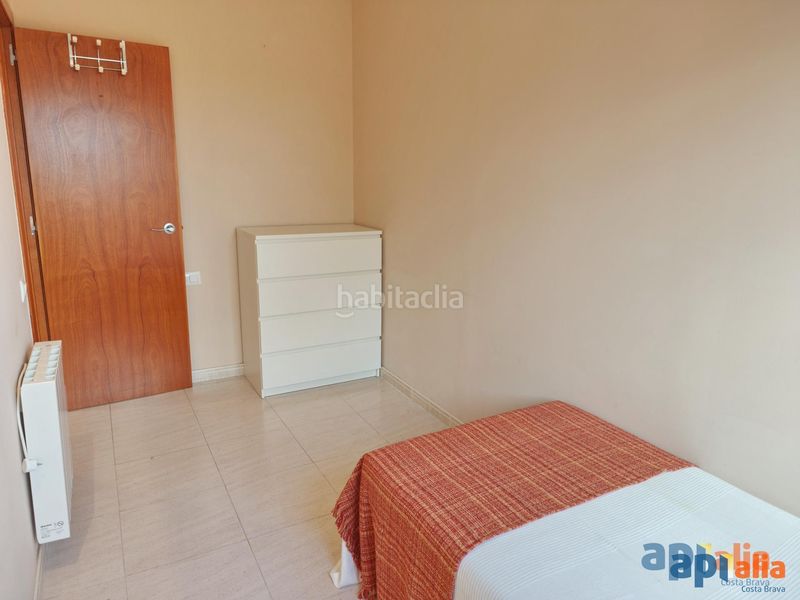 Foto 7503cbcc-0c8d-421f-abdf-0767112f5f41. Apartament amb calefacció aparcament piscina a Sant Antoni Sant Antoni de Calonge
