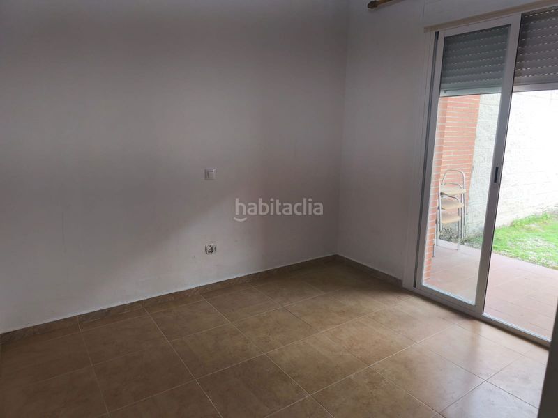 Foto 3789da4f-7c0d-479b-9402-05b19e325a6d. Casa a schiera con riscaldamento parcheggio in Recas