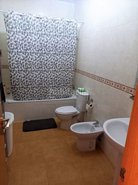 Foto 49955815-e605-4a6d-8bb4-dc9688ed2983. Maison jumelée avec chauffage parking dans Recas