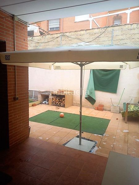 Foto 8f3ce3ec-7099-410b-9ddc-6a8dfe709b40. Maison jumelée avec chauffage parking dans Recas