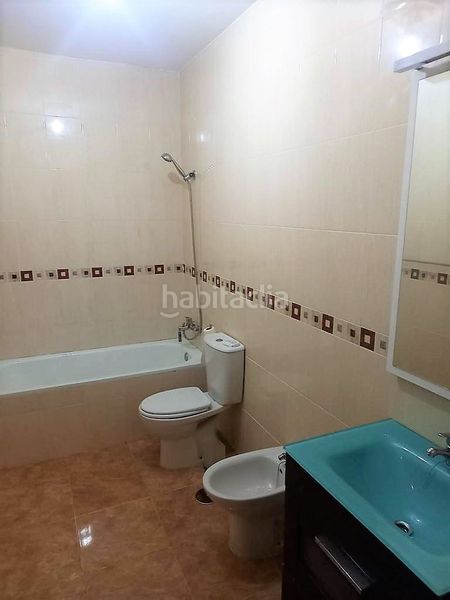 Foto cbdaa9ce-0bb8-45cd-99b5-aba3dd6d6cc1. Maison jumelée avec chauffage parking dans Recas