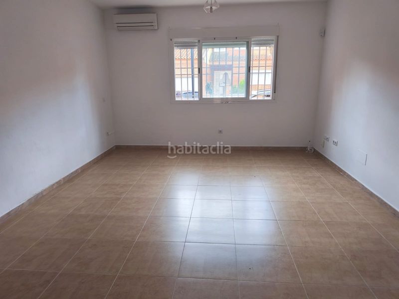 Foto cc8f412b-da11-4aa8-a416-75be2d9fec55. Casa a schiera con riscaldamento parcheggio in Recas